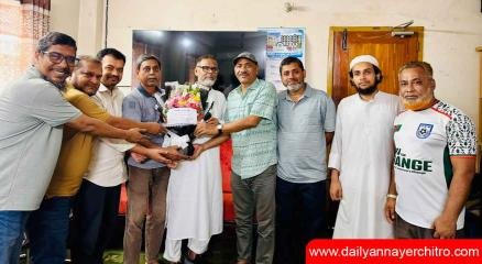 গাজীপুর বিএনপির জ্যেষ্ঠ নেতা অধ্যাপক ড. সিরাজুল হক মোল্লা ডুয়েট শিক্ষক সমিতির নবনির্বাচিত সভাপতি